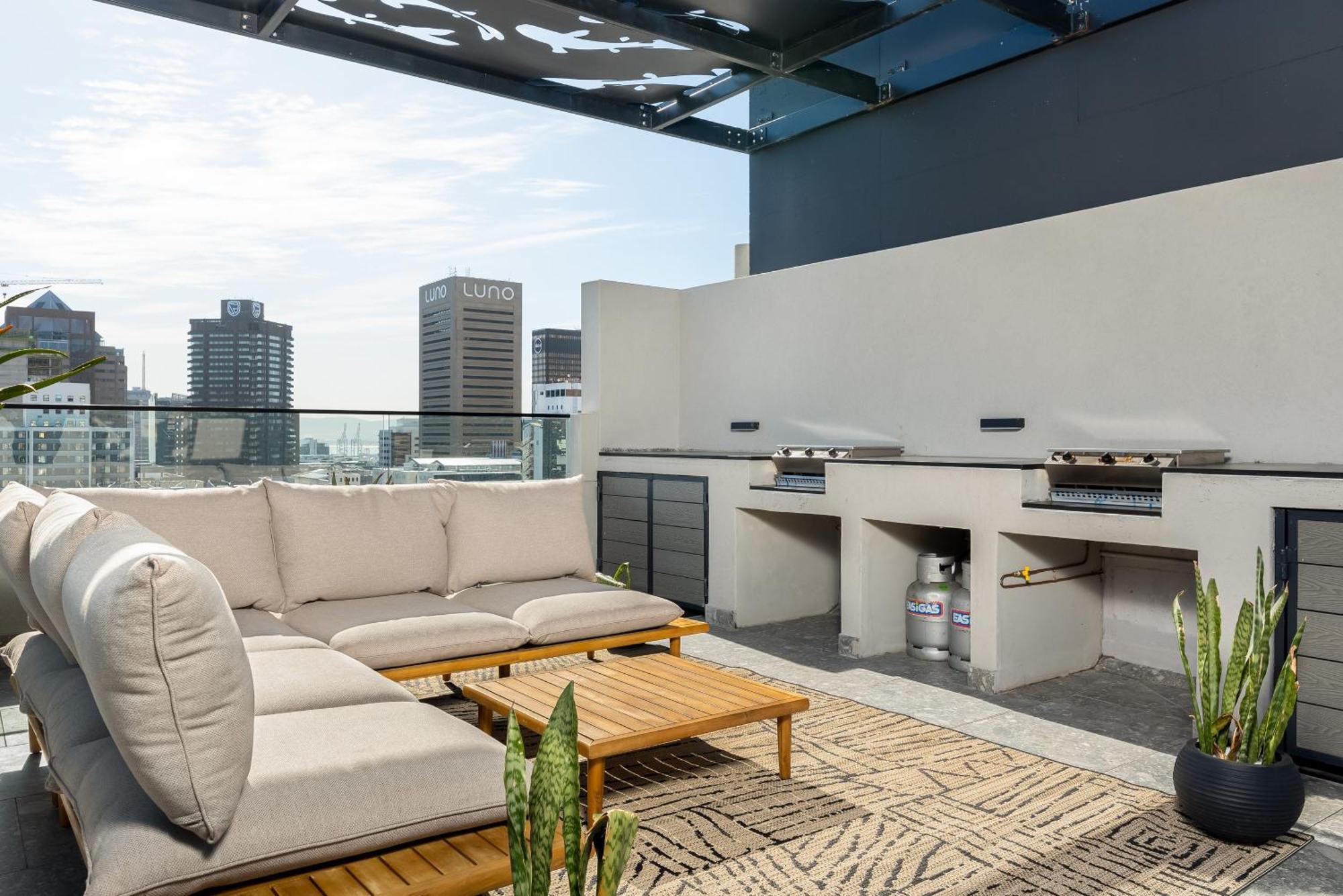 The Tokyo Aparthotel By Totalstay Kapstadt Exterior foto
