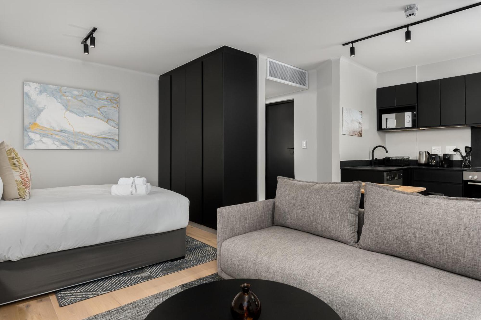 The Tokyo Aparthotel By Totalstay Kapstadt Exterior foto