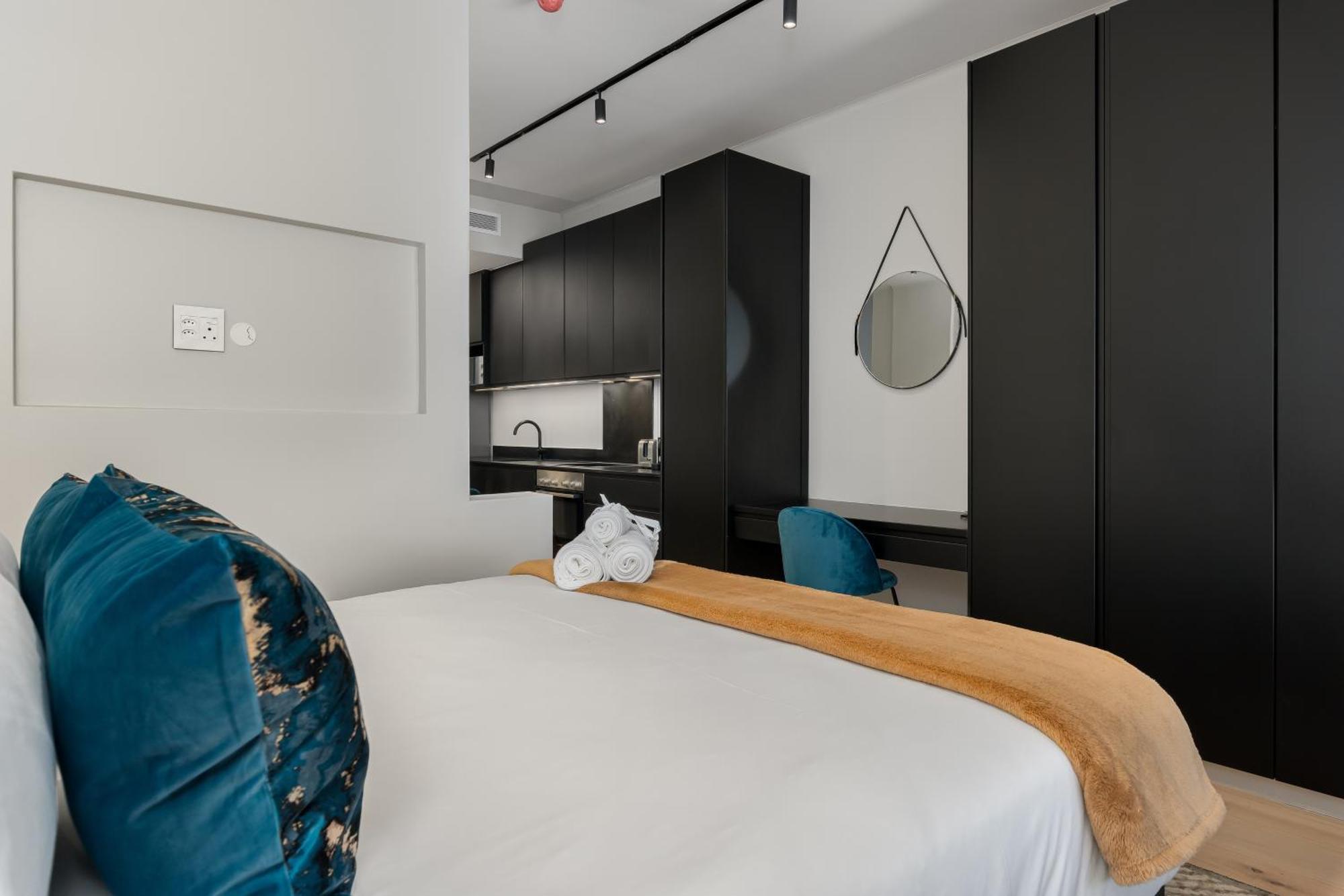 The Tokyo Aparthotel By Totalstay Kapstadt Exterior foto