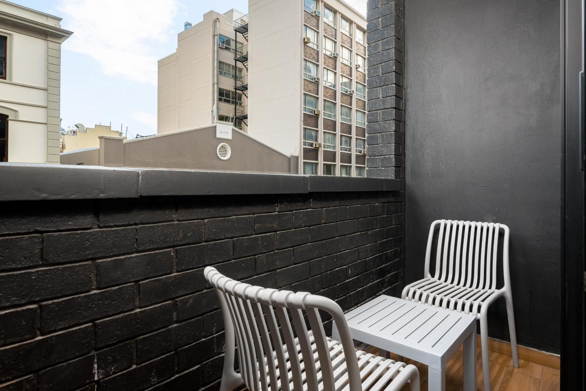 The Tokyo Aparthotel By Totalstay Kapstadt Zimmer foto